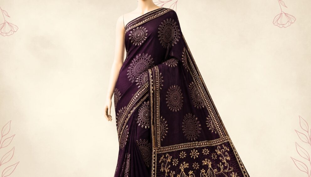 Sheesh Mahal- Why Sheesh Mahal Is a Great Choice to Buy Online Saree in Aligarh